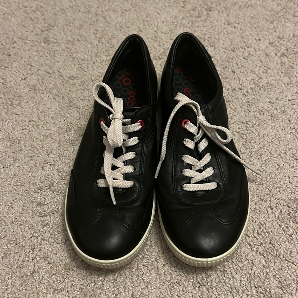 ECCO Soft Crisp Leather Black Lace Up Oxfords‎ Size EU 40/Women 9